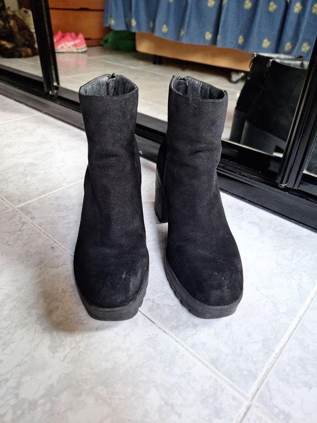 Botines negros