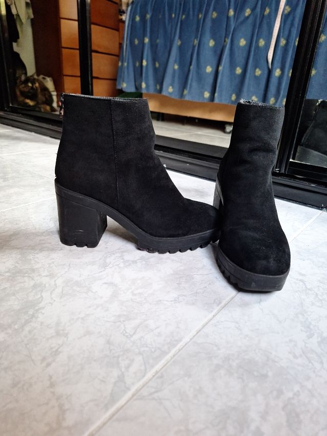 Botines negros