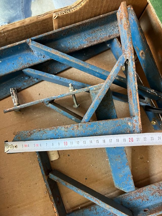 Escuadras hierro 5 + 3