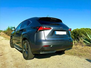 Lexus NX 300h - 2016 F Sport Navibox 4WD
