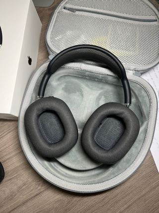 AirPods Max