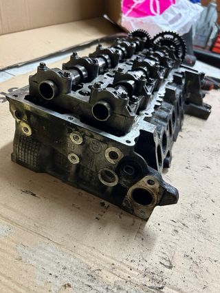 Culata 120d e81 del 2007 177cv