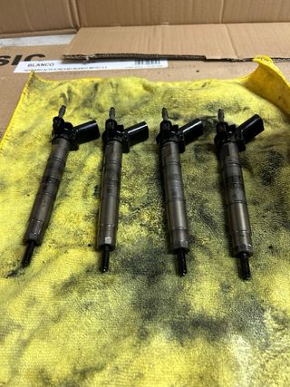 Inyectores 120d e81 del 2007 177cv