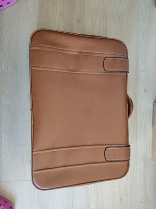 Maleta cuero antigua