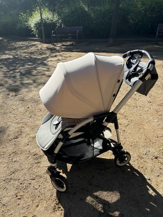 Carro Bugaboo Bee 3 + saco + mochila