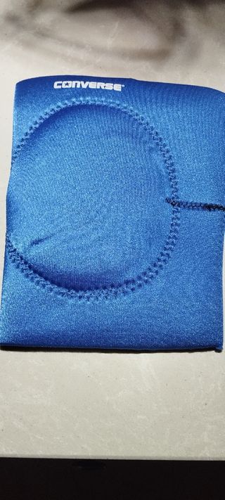 Rodillera Deportiva Converse
