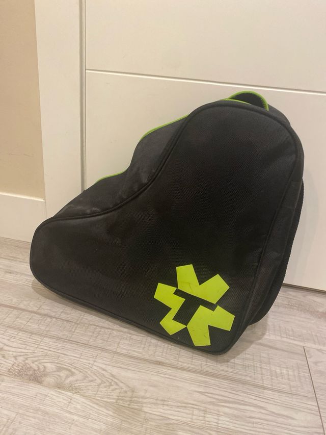 Patines con su funda