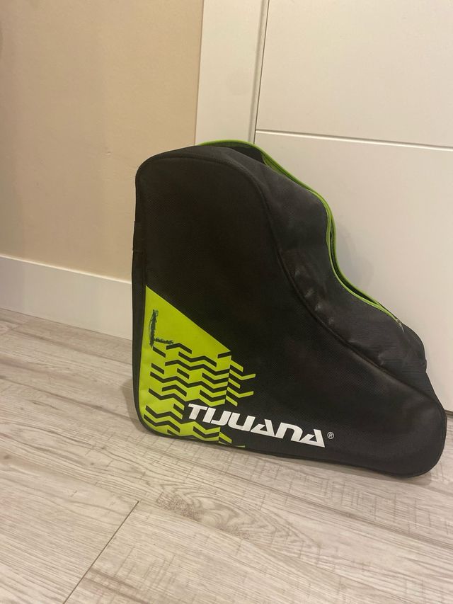 Patines con su funda