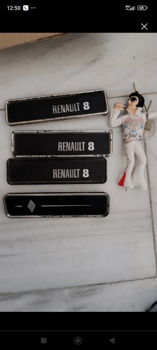 Renault 8