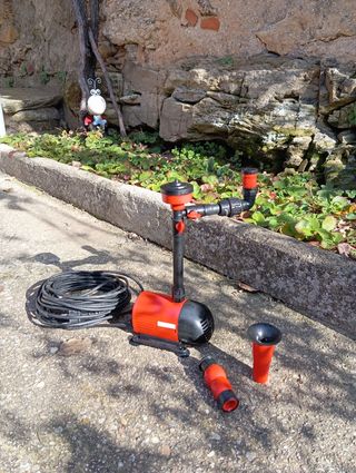 Fuente/Aspersor para piscinas pequeñas