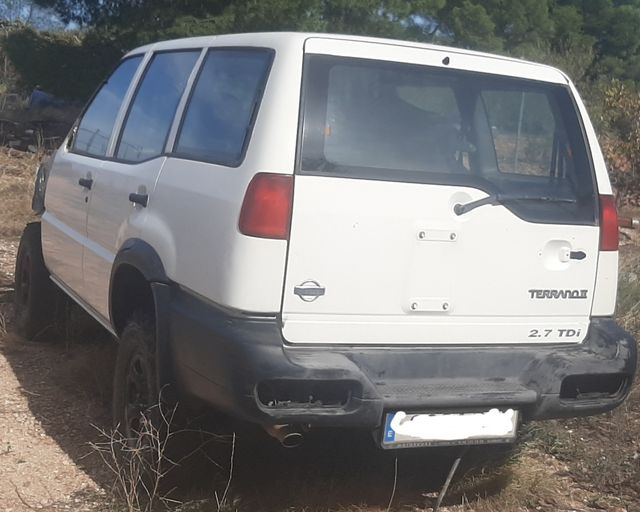 Se vende nissan terrano o se cambia por remolque
