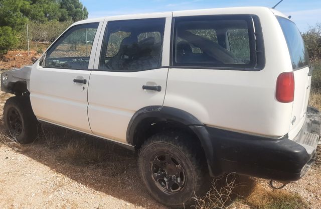 Se vende nissan terrano o se cambia por remolque