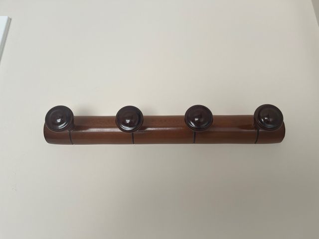 Perchero de madera