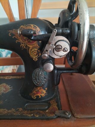 Maquina coser antigua Singer