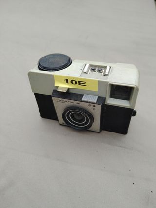 Cámara Kodak instamatic 25