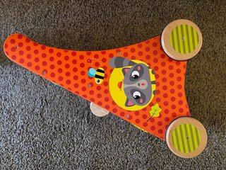 Correpasillos de madera marca Eureka Kids