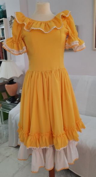 Oferta!!!Bata rociera flamenca