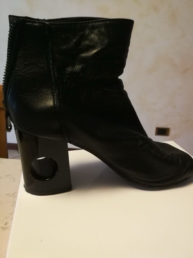 Stivaletto nero nr.37