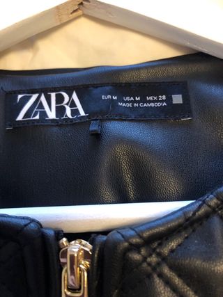Preciosa cazadora polipiel. Zara. M. Nueva