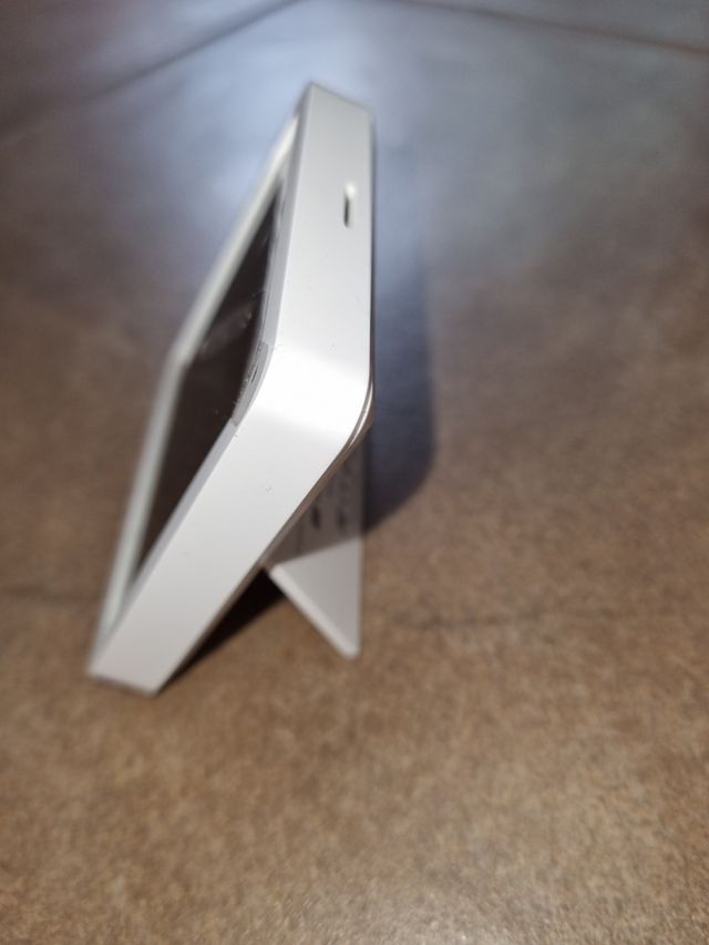 termometro e orologio