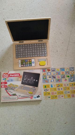 Ordenador portátil de madera