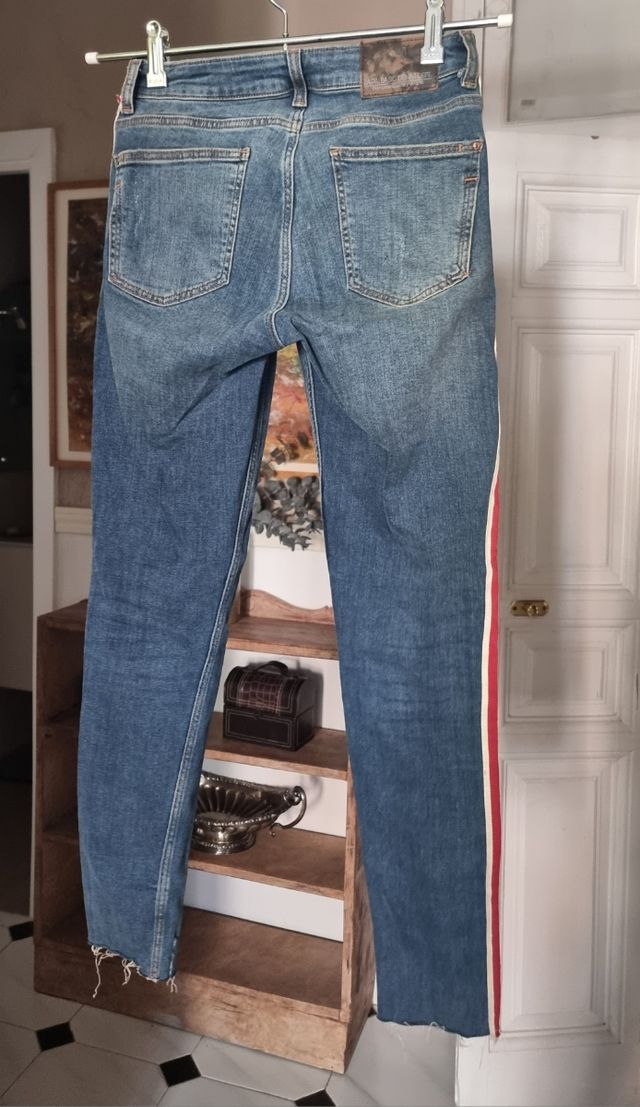 Pantalón vaquero ZARA