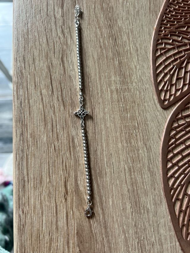 Pulsera nudo de bruja plata 925