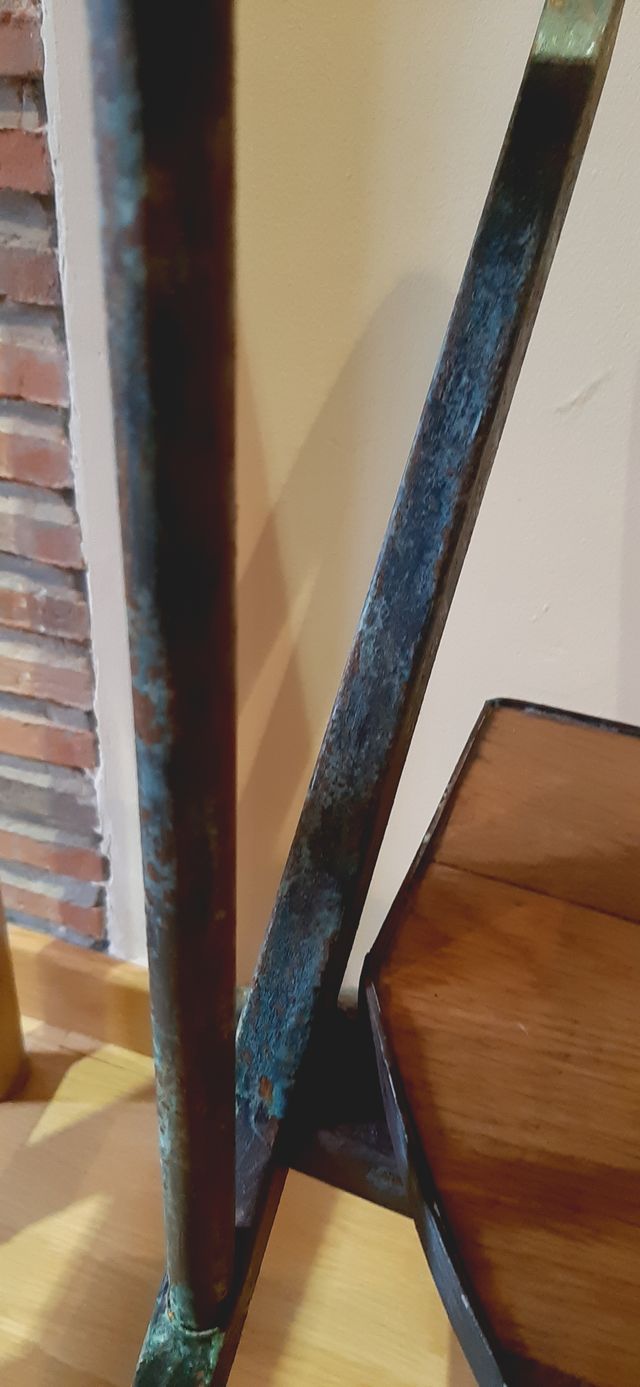 Vintage.Mesa televisión y revistero 1950.