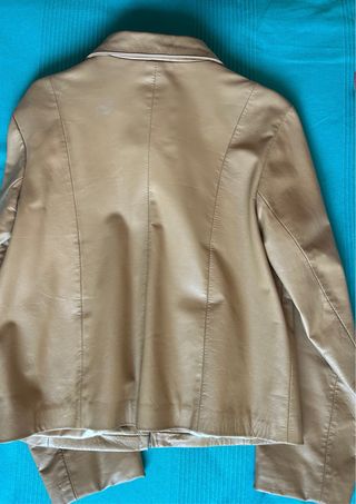 Cazadora de cuero
