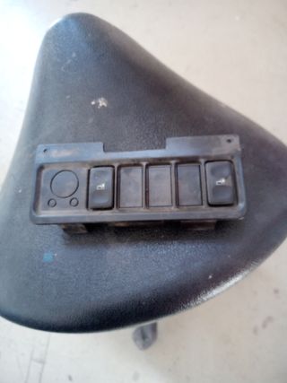 Botones elevalunas Seat Ibiza mk2