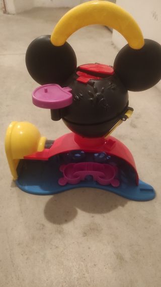 La casa de miky mouse