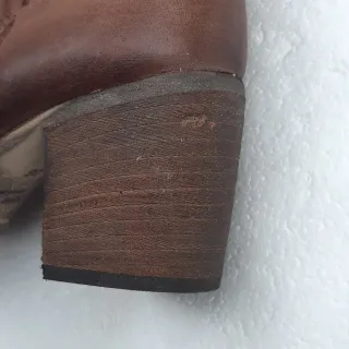 Stivaletti da donna e due omaggi