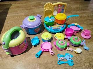 Juego de cocinita y complementos