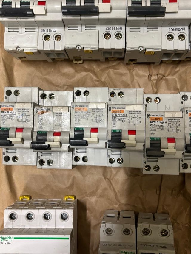 LOTE DIFERENCIALES Si  Y AUTOMATICOS