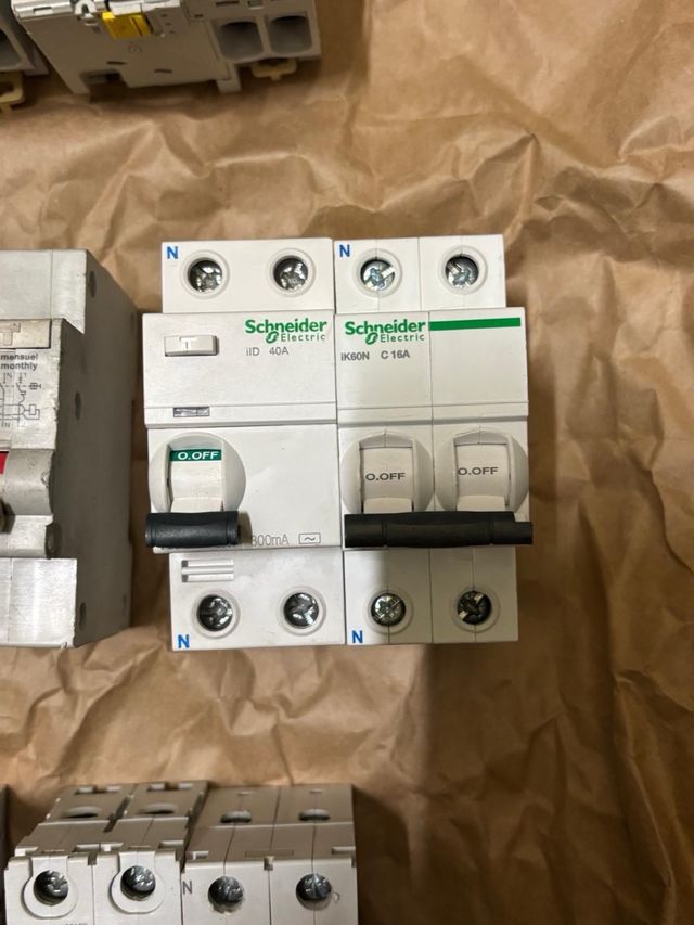 LOTE DIFERENCIALES Si  Y AUTOMATICOS