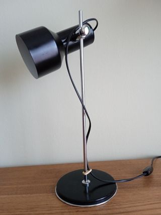 Lampara vintage de mesa.