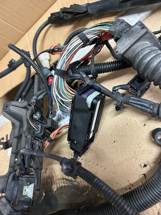 Mazo cables motor Bmw 120d e81