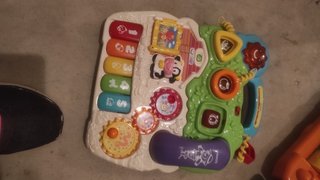 Andador interactivo con juegos y sonidos