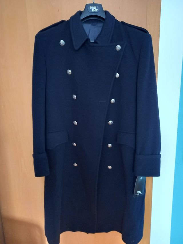 Cappotto lungo nuovo da uomo. Lana 100%