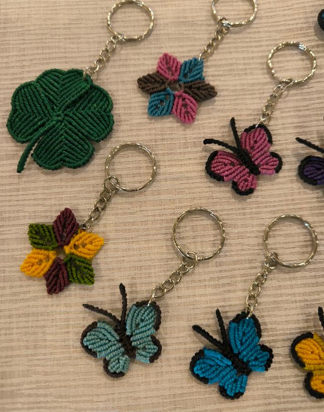 Llaveros macramé