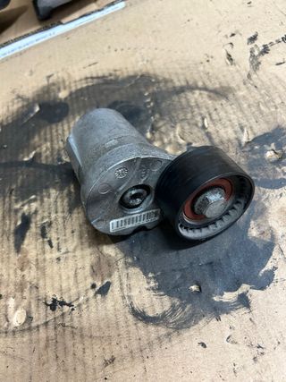 Tensor correa Bmw 120d e81