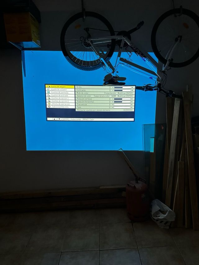 PROJETOR INFOCUS LP 350 com controle remoto