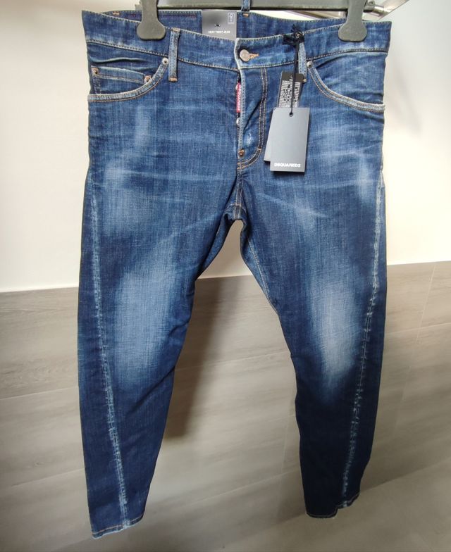 Jeans DSquared2 taglia 52 IT