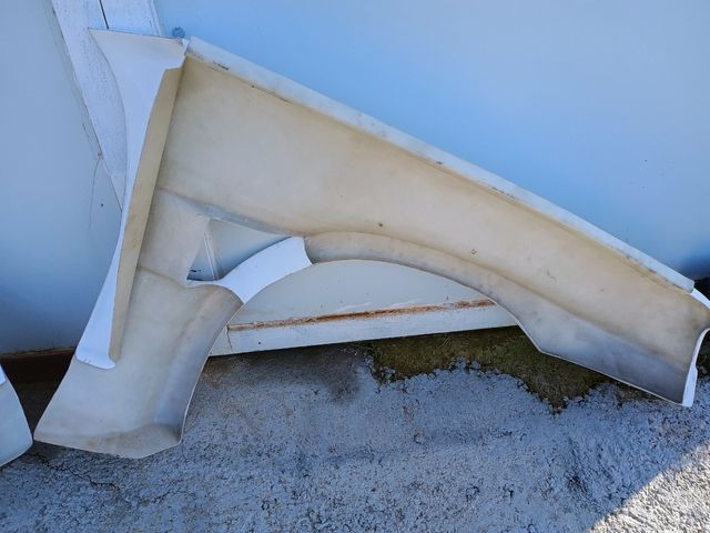 Aletas de fibra Renault R5 maxi turbo