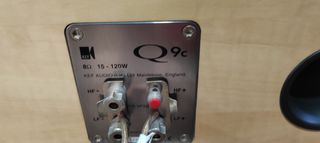 Altavoces central KEF