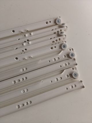 2 juegos de guías para  cajón fondo 80mm