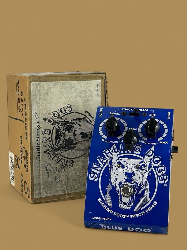 Snarling Dogs - Blue Doo