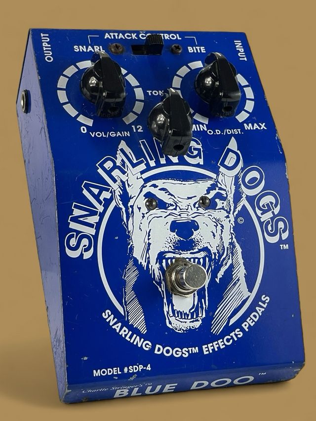 Snarling Dogs - Blue Doo
