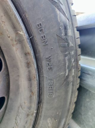 Bridgestone Blizzak LM 005 195/55R15 85H