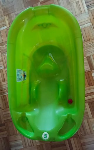 Patas y bañera bebe